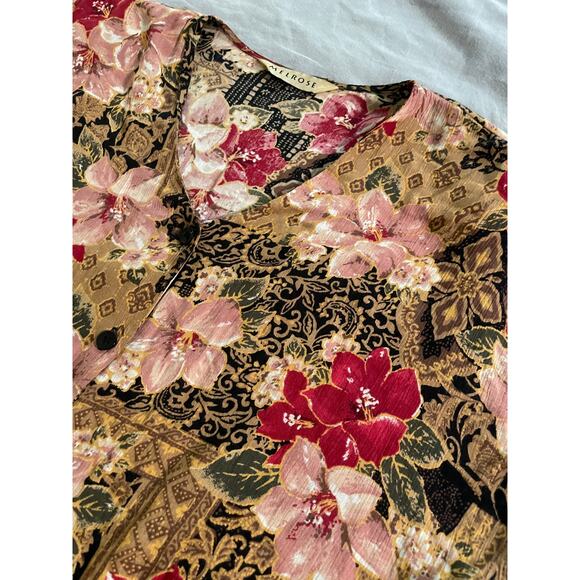 MELROSE floral quilted style pattern Short sleeve top - Picture 2 of 7